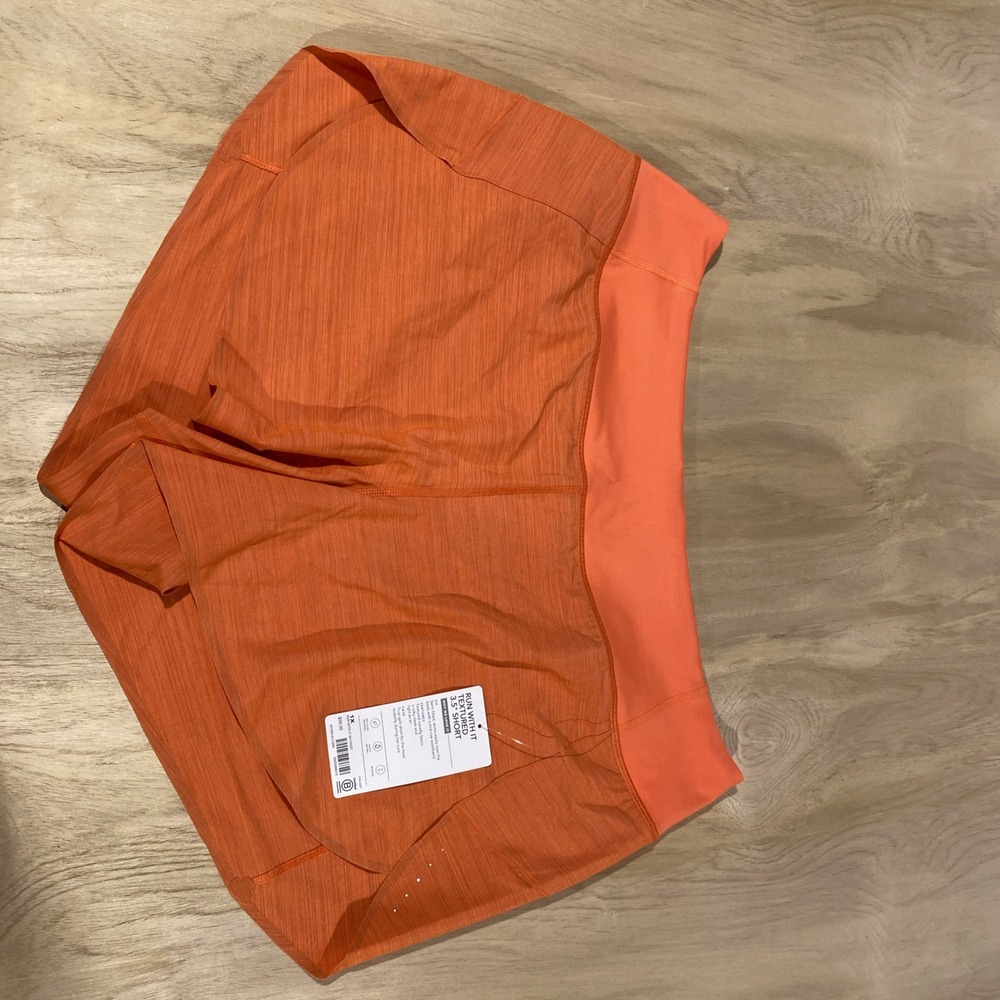 New Athleta Run With It Shorts Women's 1X Orange Textured 3.5" NWT